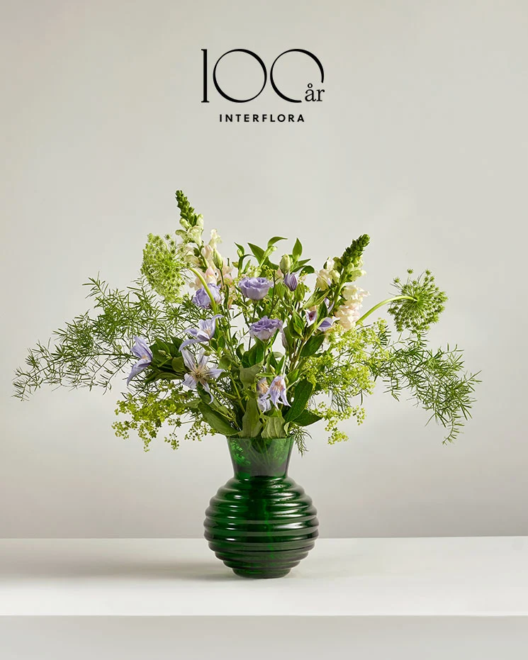 interflora skicka blommor Uddevalla vacker bukett med blommor du kan beställa online till personer du vill överraska